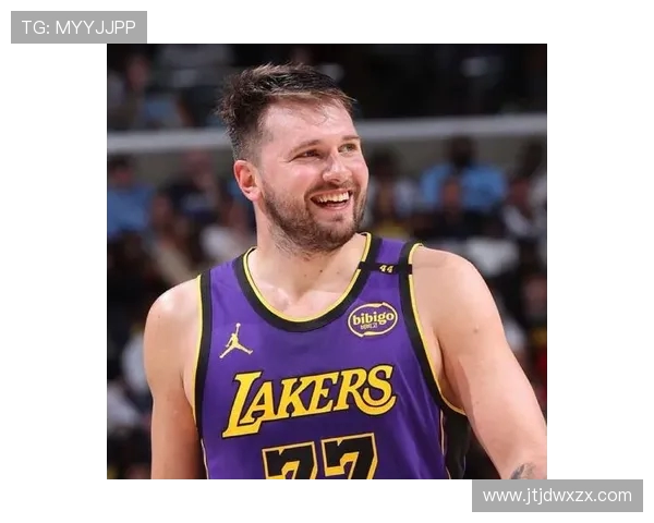 洛杉矶湖人迎强敌上演巅峰对决全队誓夺胜利再燃总冠军梦想 洛杉矶湖人迎强敌上演巅峰对决全队誓夺胜利再燃总冠军梦想