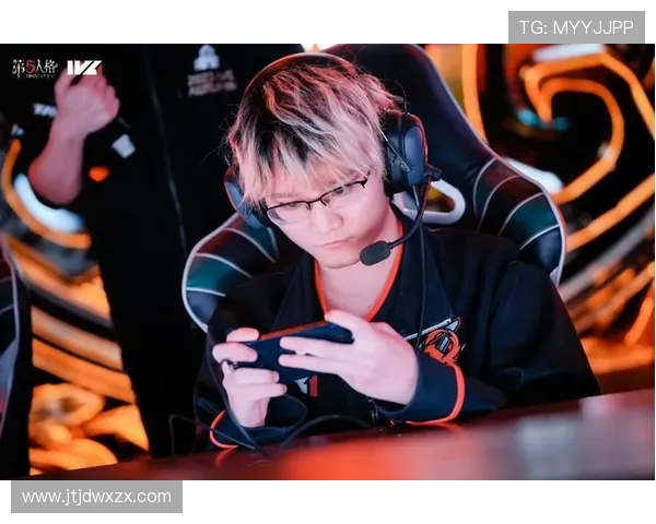 FPX战队心理素质提升之路:DOTA2赛场上的逆袭与蜕变 FPX战队心理素质提升之路:DOTA2赛场上的逆袭与蜕变