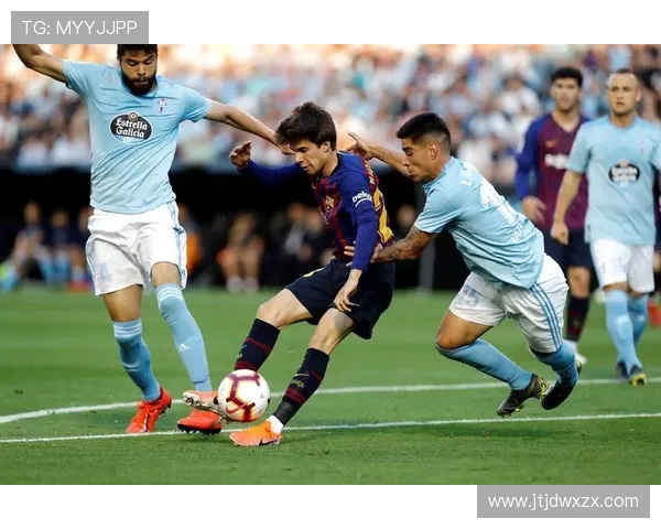 99年巴西队与巴萨传奇对决回顾足球历史上的经典时刻与精彩瞬间